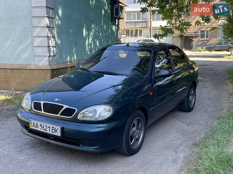 Седан Daewoo Lanos 2002 в Золотоноше