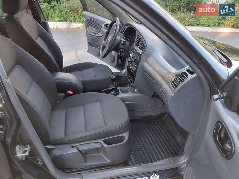 Седан Daewoo Lanos 2008 в Виннице