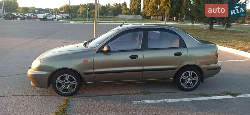 Седан Daewoo Lanos 2005 в Кременчуге