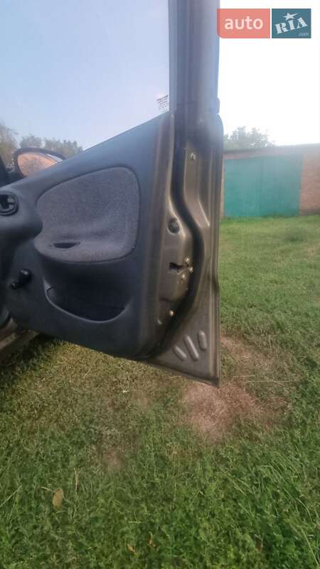Седан Daewoo Lanos 2005 в Переяславе