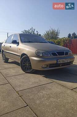 Седан Daewoo Lanos 2007 в Хусте