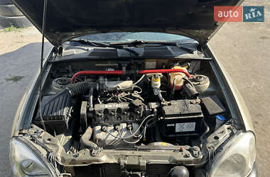 Седан Daewoo Lanos 2004 в 