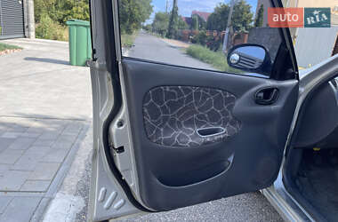 Седан Daewoo Lanos 2003 в 