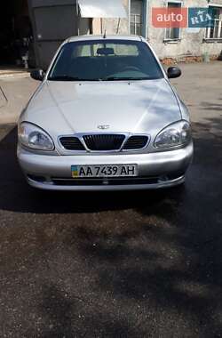 Седан Daewoo Lanos 2005 в Ромнах