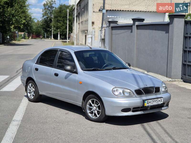 Седан Daewoo Lanos 2008 в 