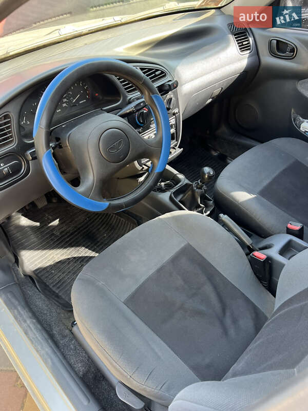 Седан Daewoo Lanos 2006 в Николаеве