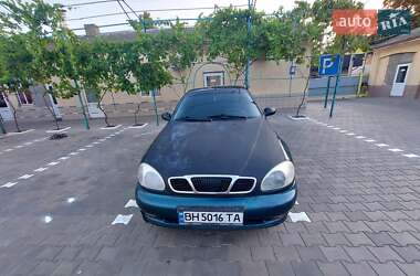 Седан Daewoo Lanos 2007 в Рені