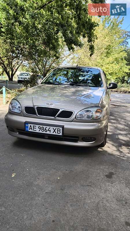 Седан Daewoo Lanos 2008 в Новомосковске