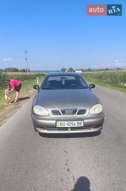 Седан Daewoo Lanos 2004 в 