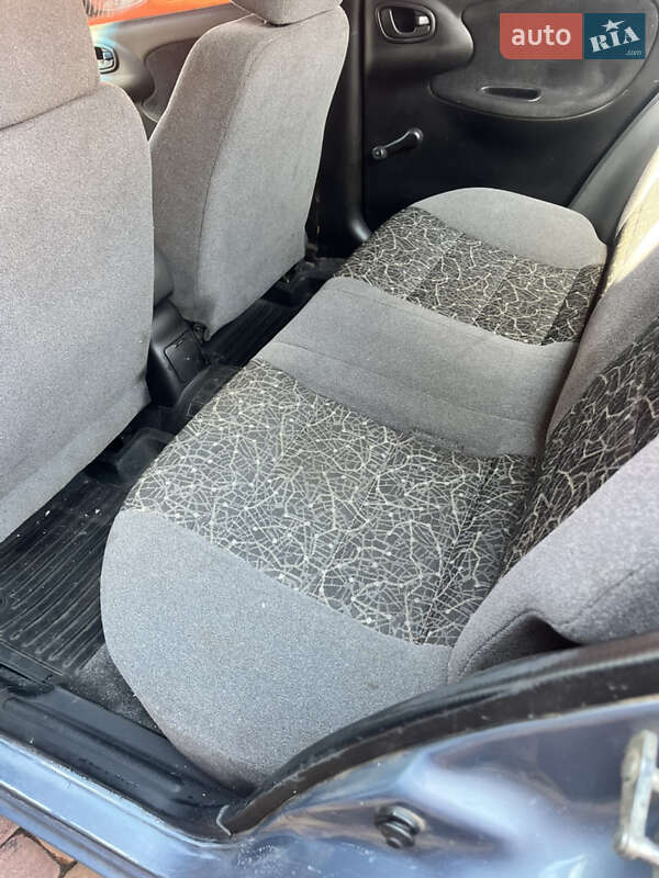 Седан Daewoo Lanos 2008 в Глухове