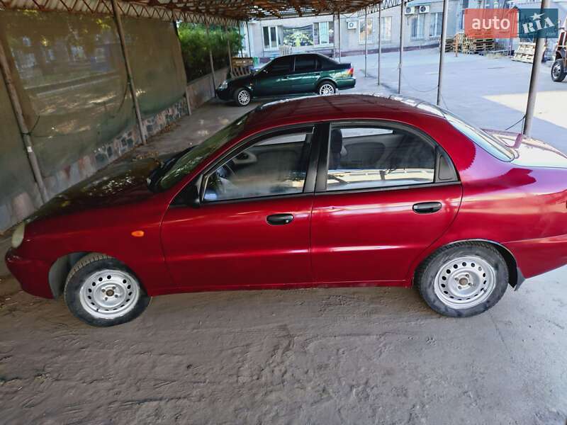 Седан Daewoo Lanos 2006 в Днепре