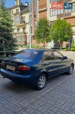 Седан Daewoo Lanos 2003 в Запоріжжі