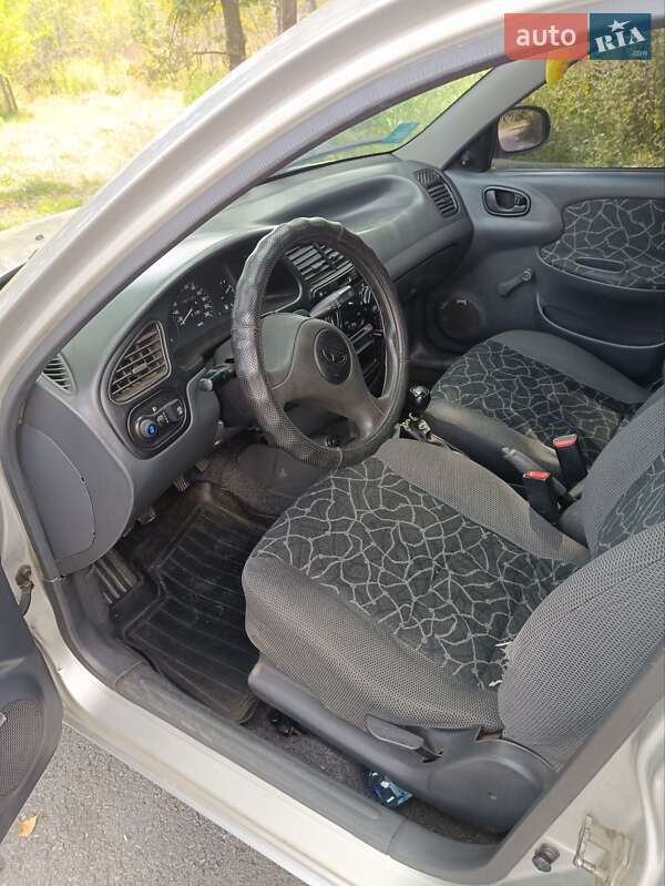 Седан Daewoo Lanos 2003 в Житомире
