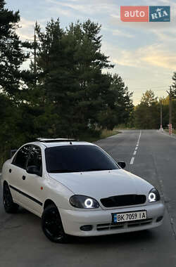 Седан Daewoo Lanos 2007 в Славуте