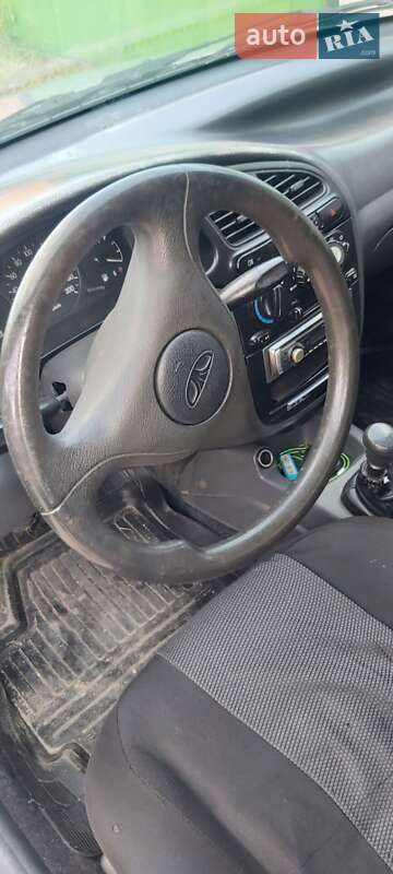 Седан Daewoo Lanos 2004 в Дрогобыче