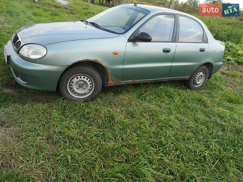 Седан Daewoo Lanos 2006 в Городке