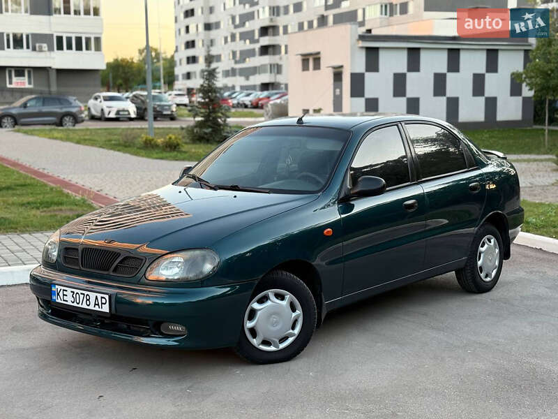 Седан Daewoo Lanos 2004 в Харькове