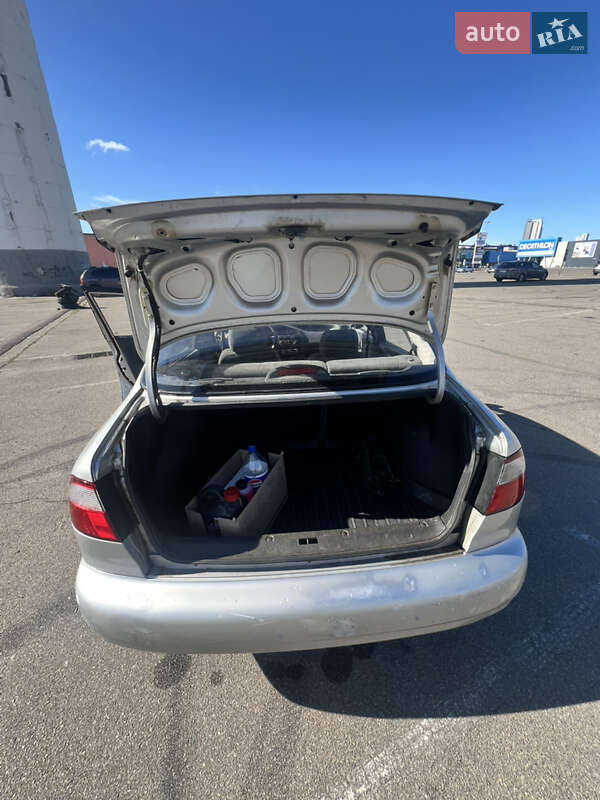 Седан Daewoo Lanos 2007 в Киеве