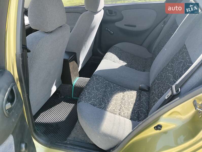 Седан Daewoo Lanos 2006 в Кременчуге