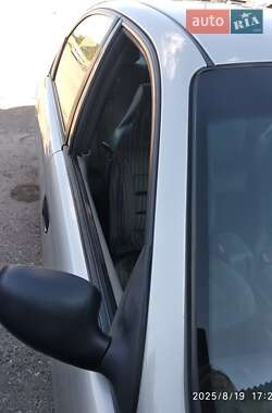 Седан Daewoo Lanos 2003 в Мукачево