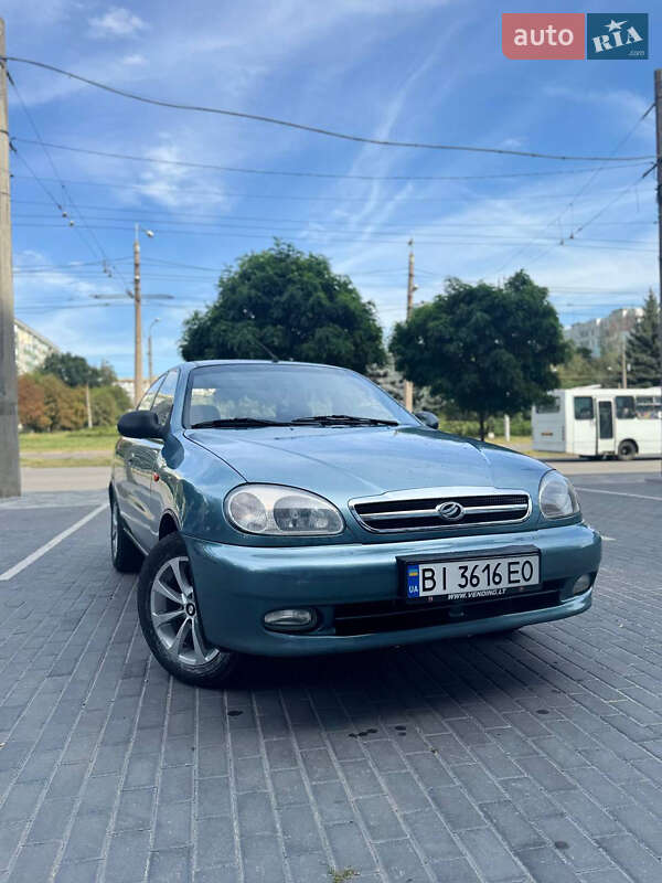 Седан Daewoo Lanos 2011 в Полтаве
