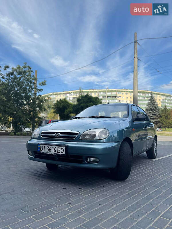 Седан Daewoo Lanos 2011 в Полтаве