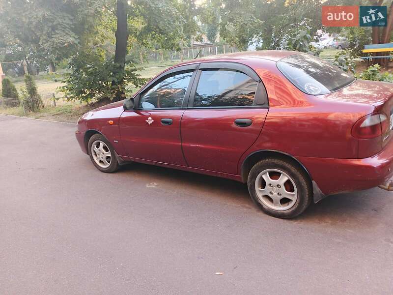 Седан Daewoo Lanos 2005 в Киеве