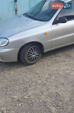 Седан Daewoo Lanos 2004 в 