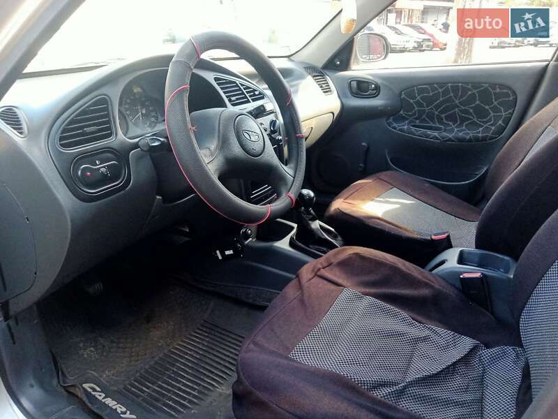 Седан Daewoo Lanos 2003 в Киеве фото 9 Седан Daewoo Lanos 2003 в Киеве