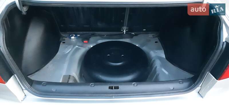 Седан Daewoo Lanos 2003 в Черкассах