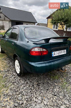 Седан Daewoo Lanos 1998 в 
