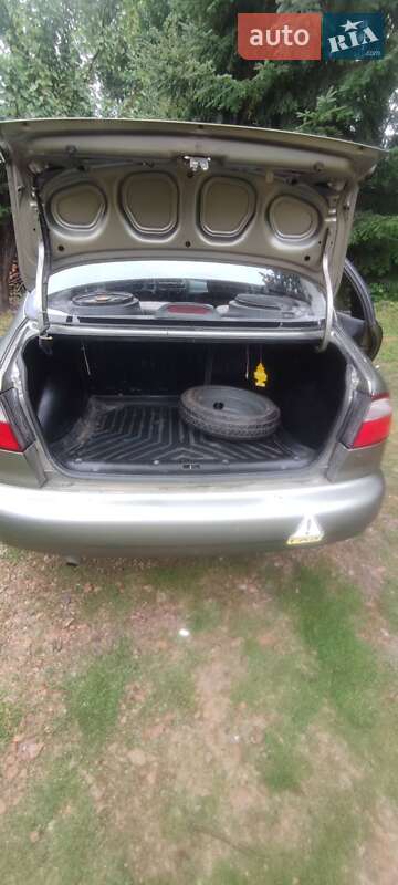 Daewoo Lanos 2003