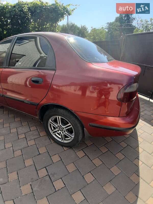Седан Daewoo Lanos 2006 в Прилуках