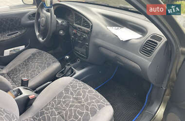 Седан Daewoo Lanos 2004 в 