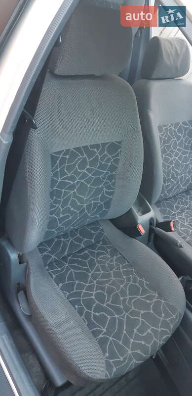 Седан Daewoo Lanos 2003 в Черкассах