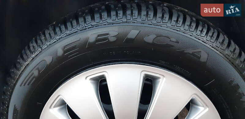 Седан Daewoo Lanos 2003 в Черкассах