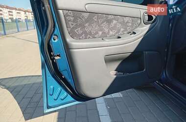 Седан Daewoo Lanos 2002 в 