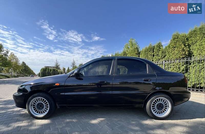Седан Daewoo Lanos 2006 в Одессе