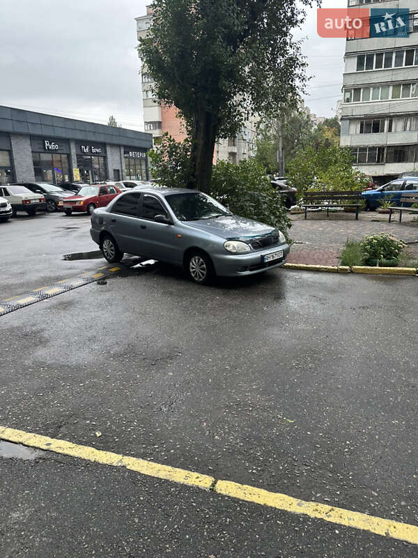 Седан Daewoo Lanos 2006 в Днепре