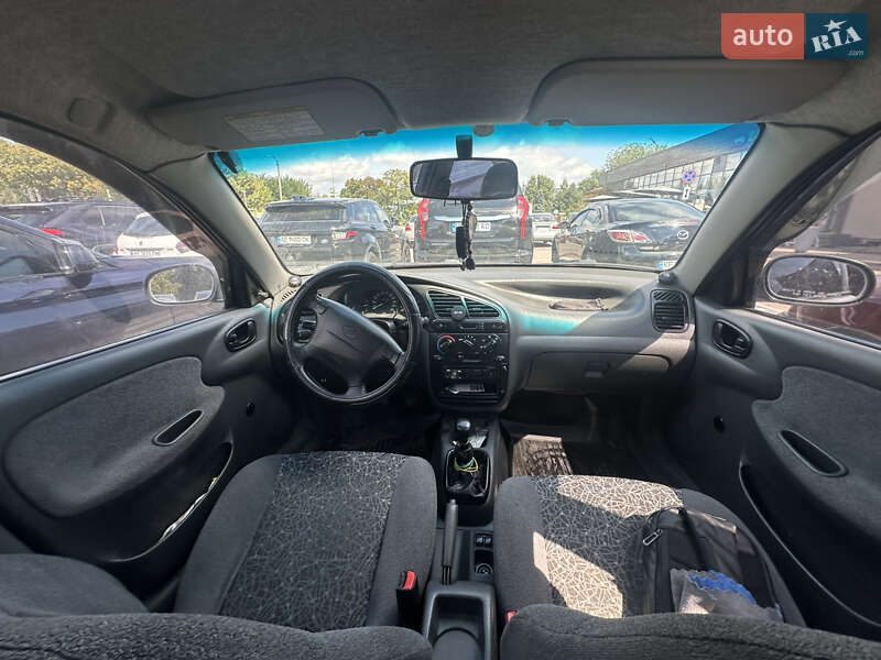 Седан Daewoo Lanos 2006 в Днепре