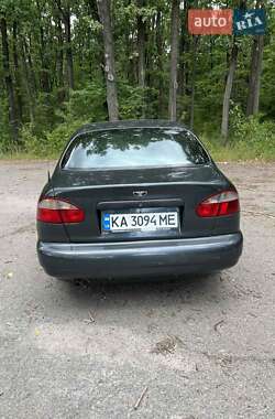 Седан Daewoo Lanos 1998 в 