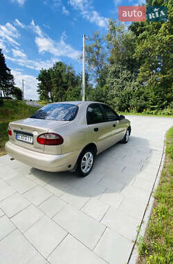 Седан Daewoo Lanos 2004 в 