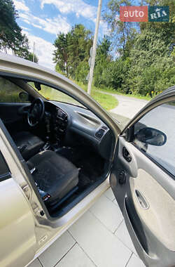 Седан Daewoo Lanos 2004 в 