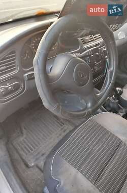 Седан Daewoo Lanos 2002 в 