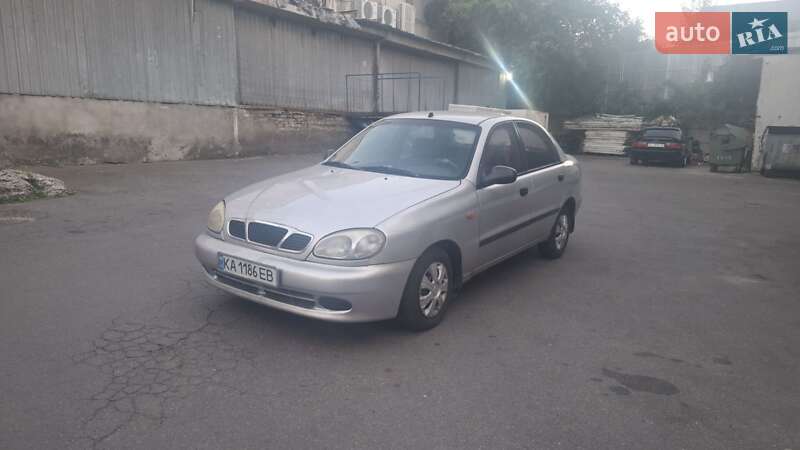Седан Daewoo Lanos 2004 в 