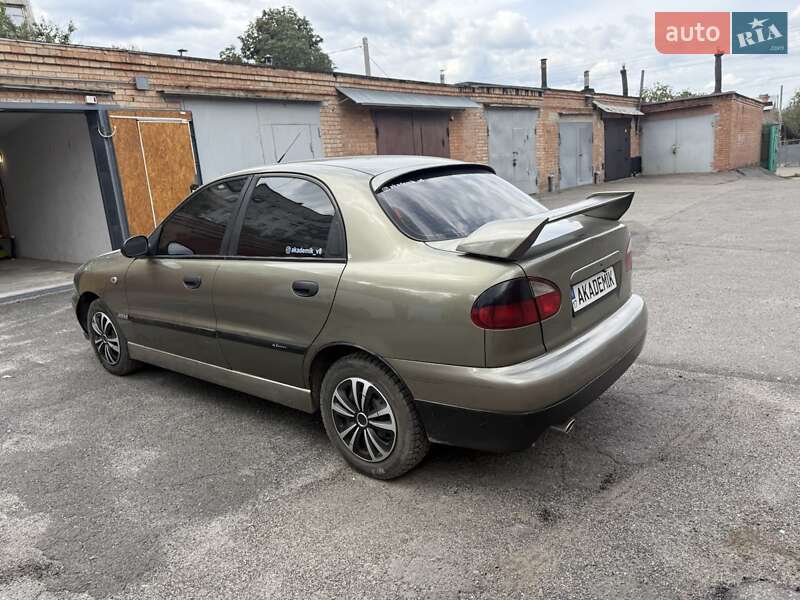 Седан Daewoo Lanos 2004 в Полтаве