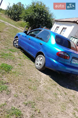 Седан Daewoo Lanos 2008 в Бурыни