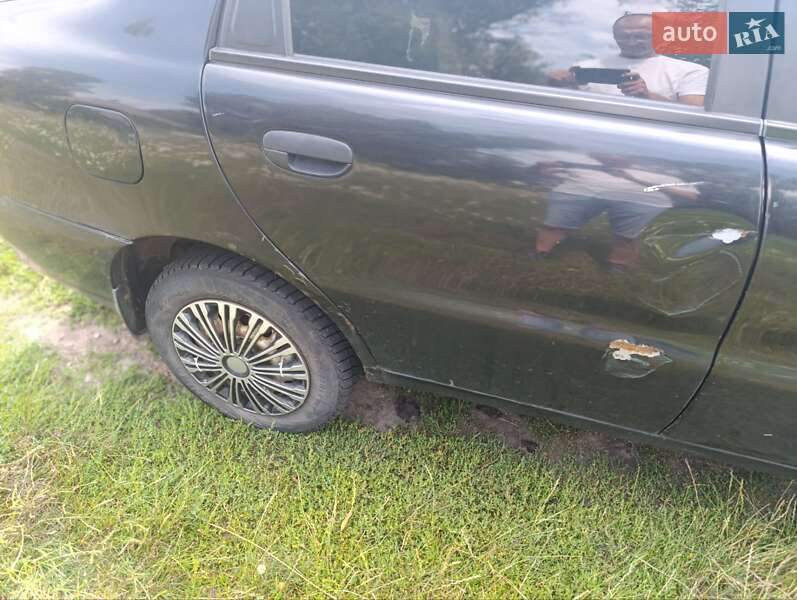 Седан Daewoo Lanos 2011 в Прилуках