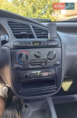 Седан Daewoo Lanos 2005 в 