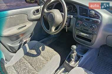 Седан Daewoo Lanos 2004 в 